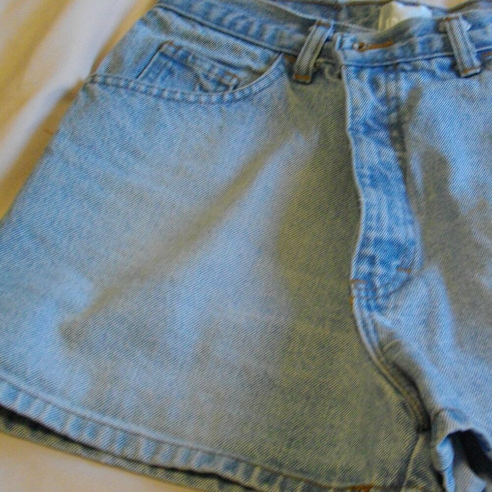 Victoria's Secret London Jean denim shorts, size 12